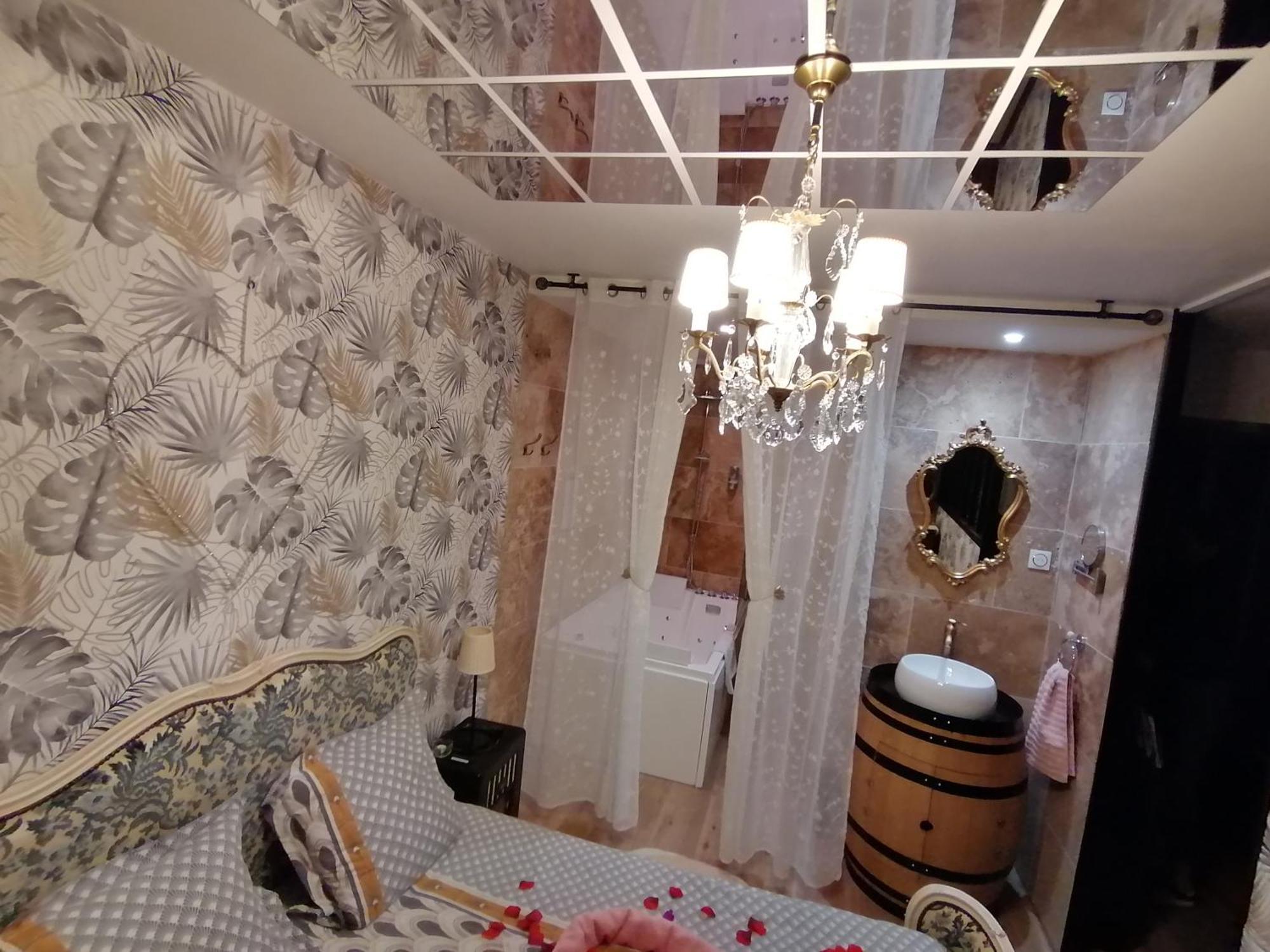 Romantisme Et Glamour Avec Spa ,Jardin Proche Zenith Дижон Екстериор снимка