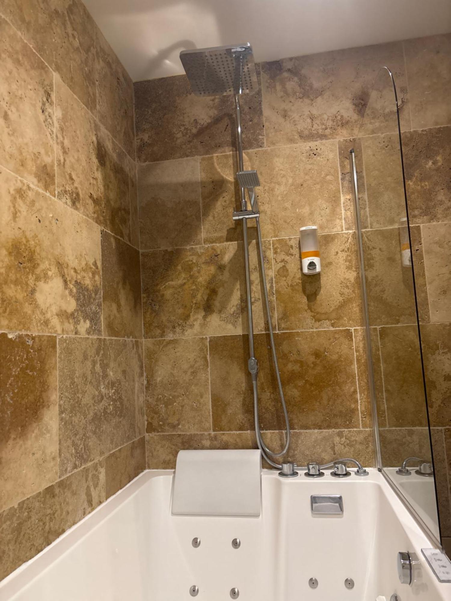Romantisme Et Glamour Avec Spa ,Jardin Proche Zenith Дижон Екстериор снимка